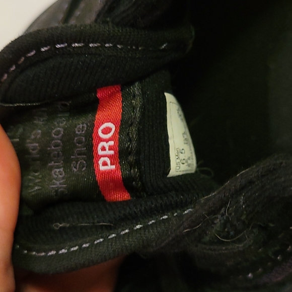 Men's Black Vans Skate Shoes Size 6.5 - Picture 7 of 8